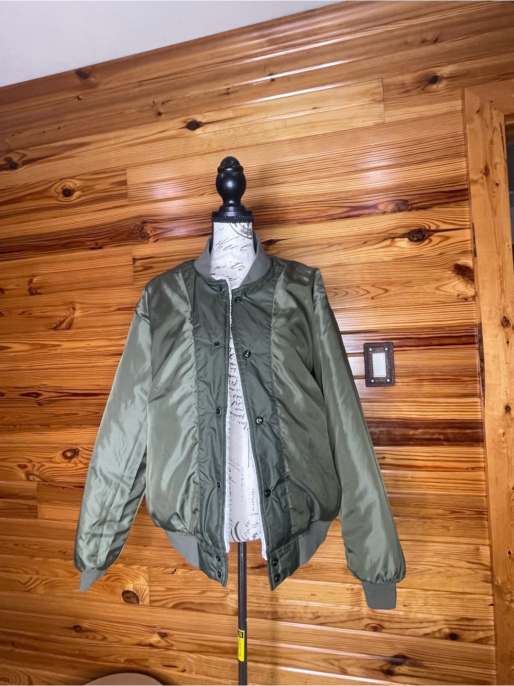 Vans Olive Green Sherpa Bomber Jacket SZ Small